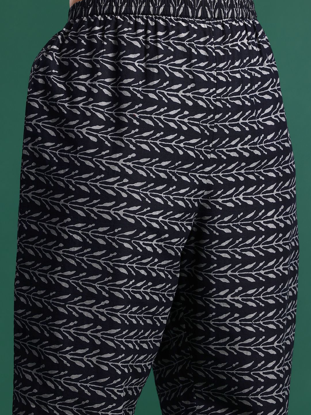 Plus Size Floral Printed Pure Cotton Kurta with Trousers & With Dupatta