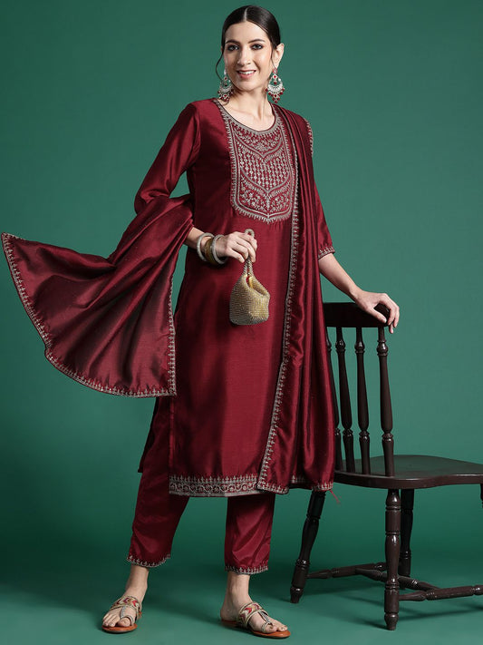 Dhiyona IE Ethnic Motifs Yoke Design Sequinned Kurta with Trousers & Dupatta