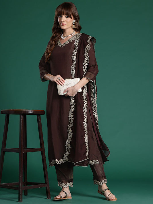 Dhiyona IE Floral Embroidered Liva Kurta with Trousers & With Dupatta
