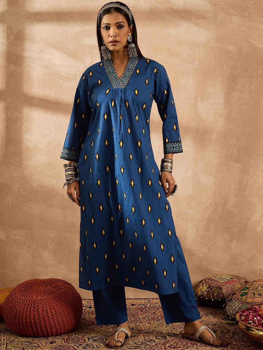 Dhiyona IE Women Ethnic Motifs Embroidered Regular Thread Work Pure Cotton Kurta with Trousers & With Dupatta