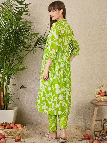 Dhiyona IE Women's Floral Printed Empire Pure Cotton Kurta with Trousers