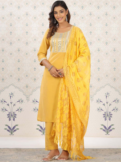 Dhiyona OD  Geometric Yoke Design Mirror Work Kurta with Trousers & Dupatta
