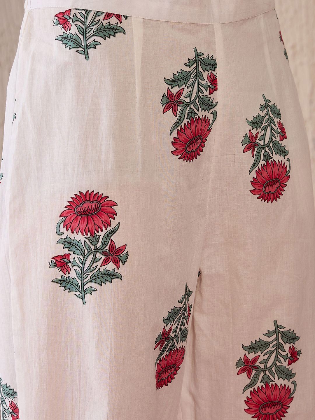Dhiyona IE Women Ethnic Motifs Printed Regular Pure Cotton Kurta with Trousers
