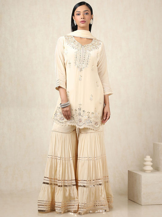 Dhiyona SO Women's Floral Embroidered Sequinned Straight Kurti With Sharara And Dupatta