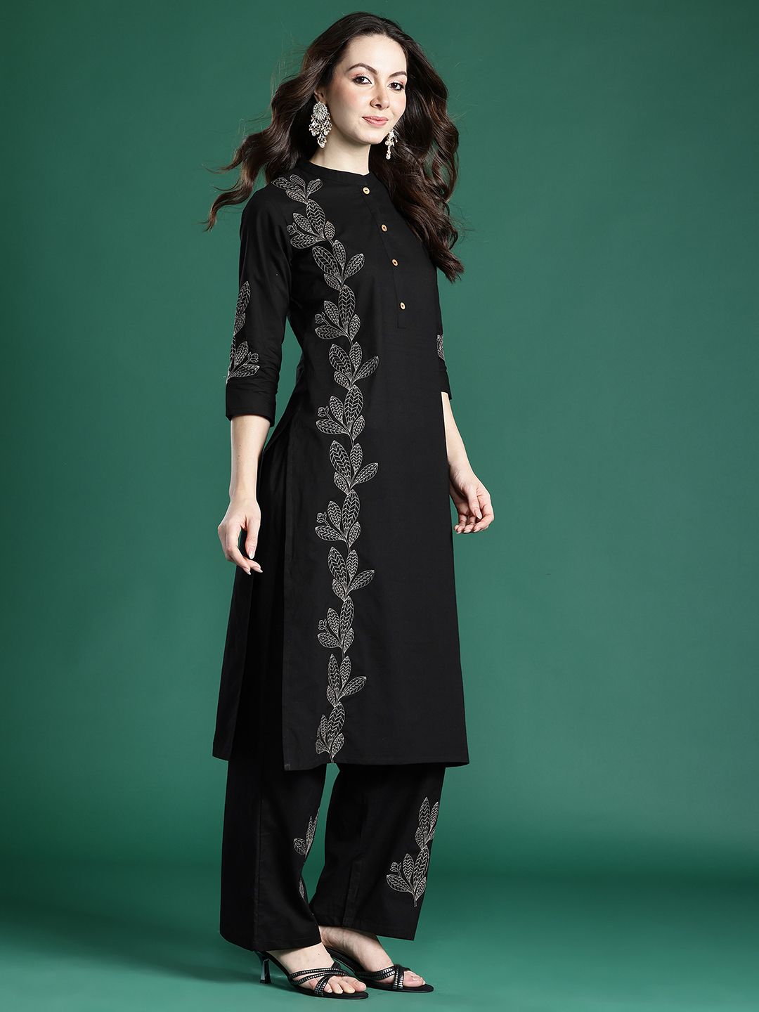 Floral Embroidered Pure Cotton Kurta with Trousers