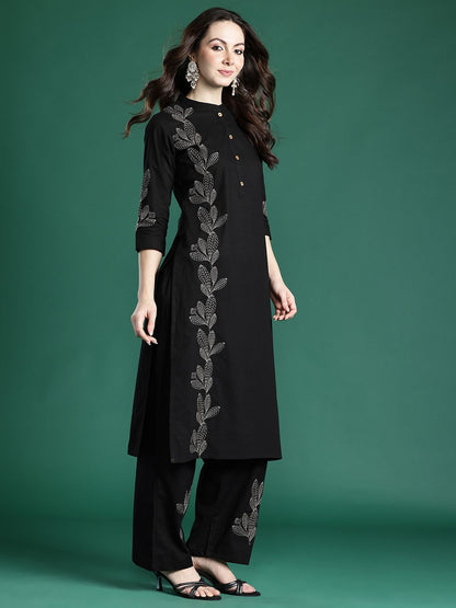 Floral Embroidered Pure Cotton Kurta with Trousers