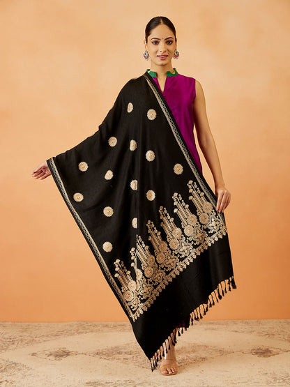 Dhiyona PA Women Floral Embroidered Shawl