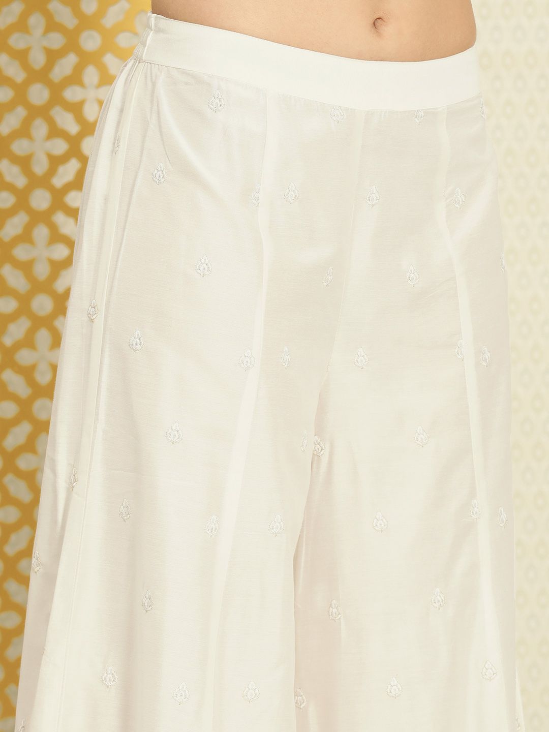 Dhiyona PD Women Women Ethnic Motifs Jashn Kurta with Palazzos & With Dupatta