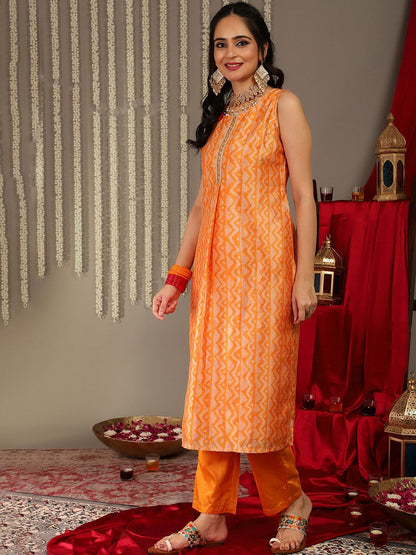 Dhiyona VA Women'sGeometric Printed Kurta & Trousers With Dupatta
