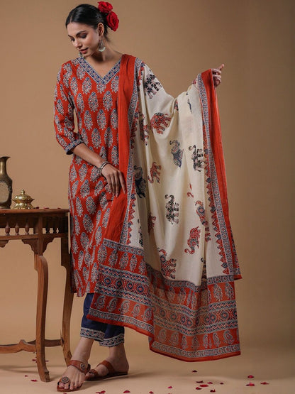 Ethnic Motifs Printed Regular Pure Cotton Kurta With Trouser And Dupatta