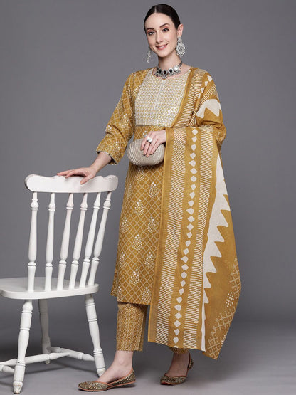 Ethnic Motifs Embroidered Pure Cotton Straight Kurta With Trousers & Dupatta