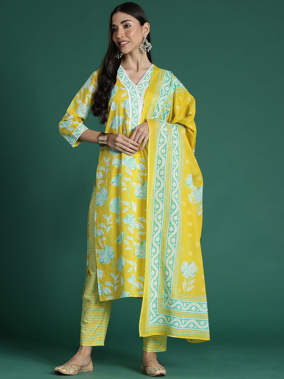 Women Floral Printed Regular Pure Cotton Kurta with Trousers & With Dupatta