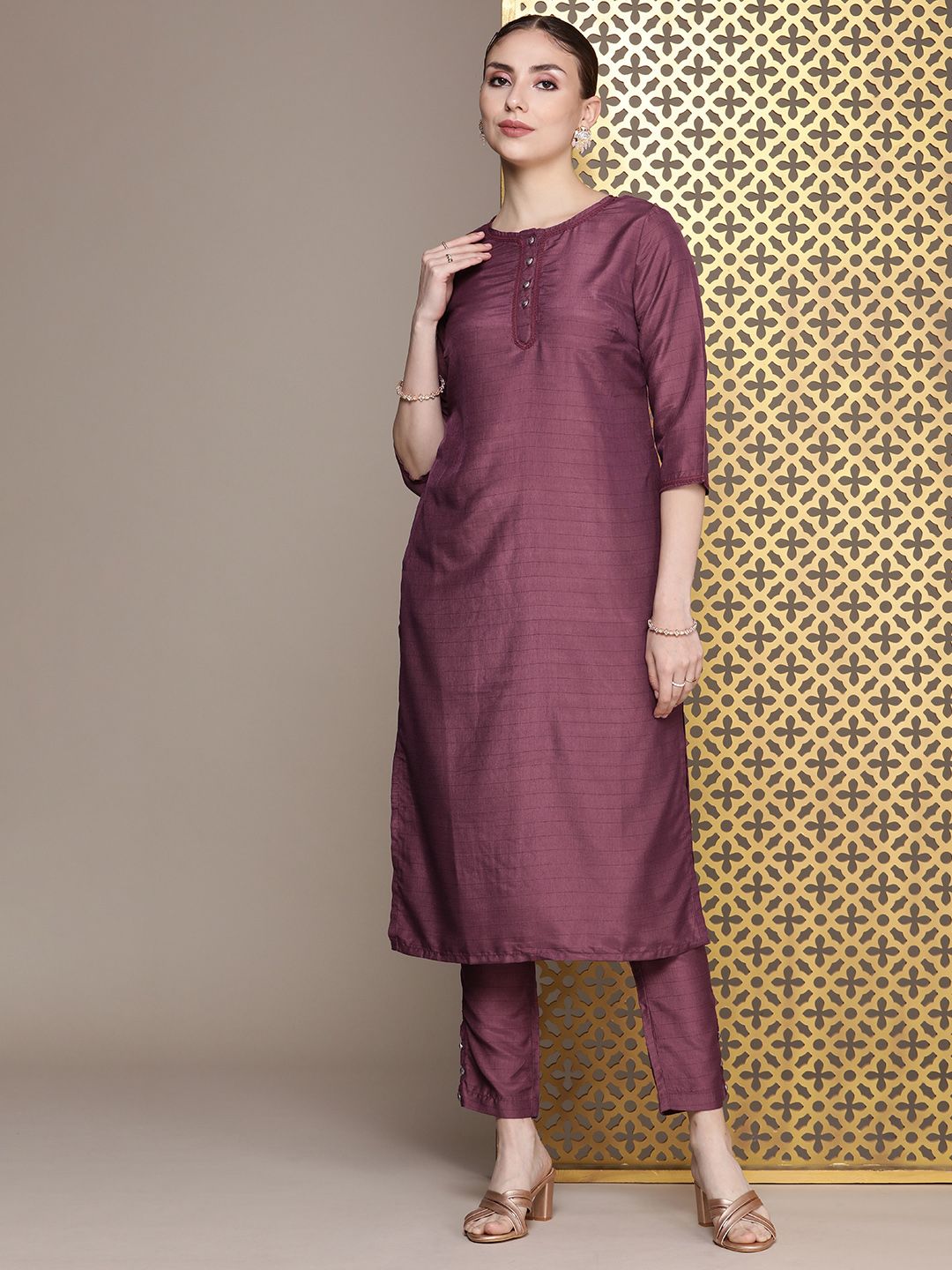 Dhiyona PD Women Jashn Kurta with Trousers