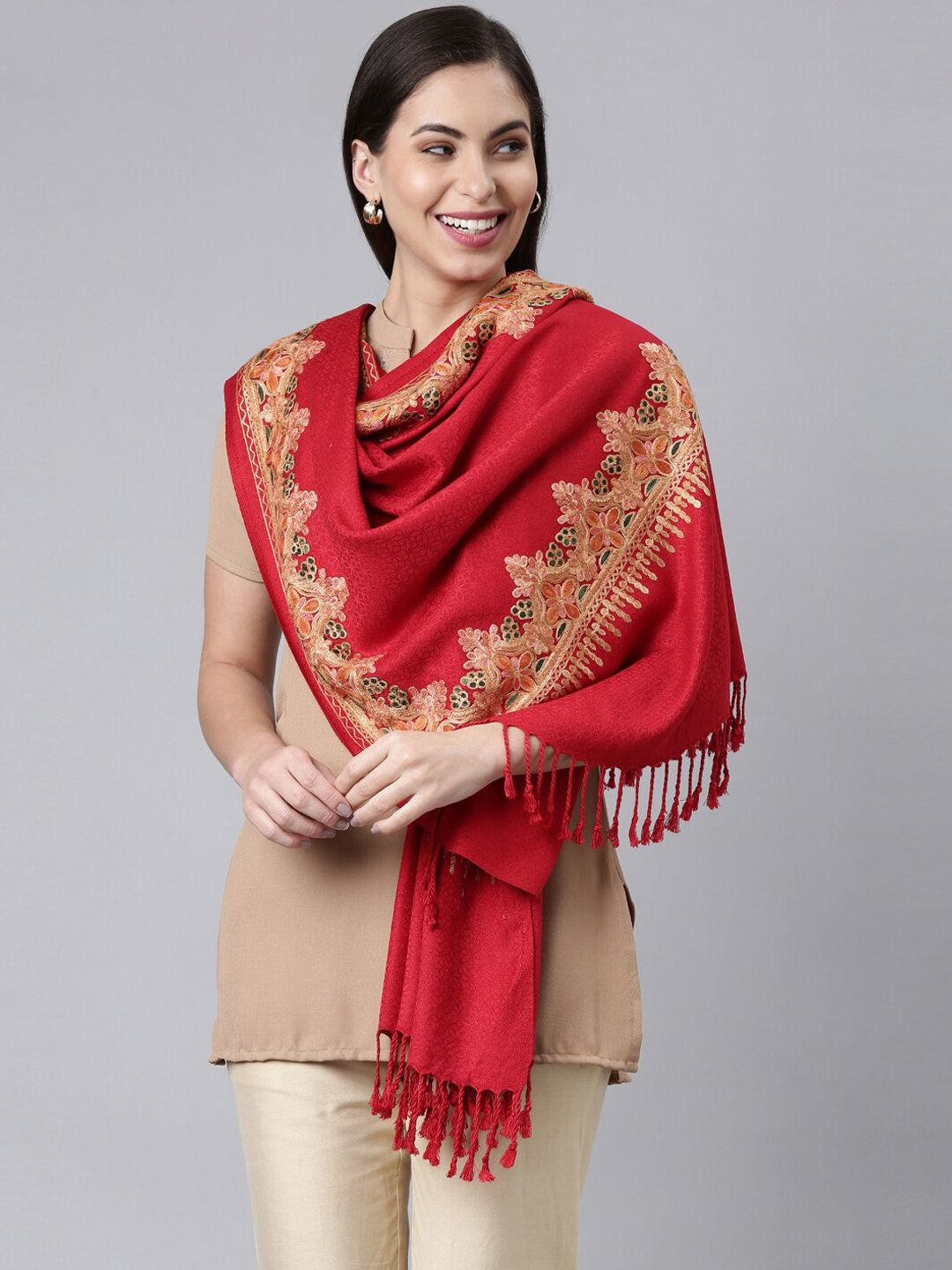 Dhiyona PA Women Maroon Aari Embroidered Shawl