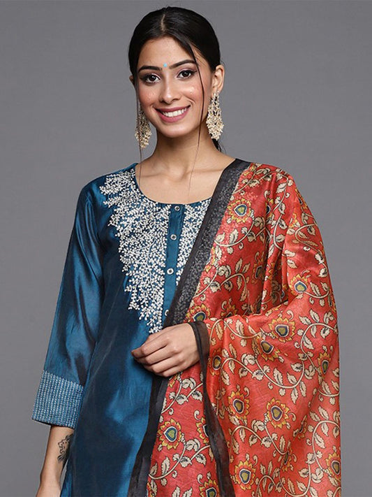 Dhiyona VA Women'sYoke Design Zari Work Chanderi Silk Straight Kurta with Trouser & Dupatta