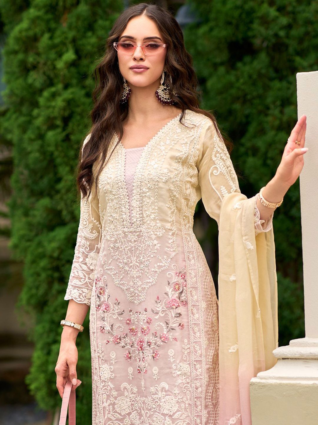 Floral Embroidered Sequinned Straight Organza Kurta With Trousers And Dupatta
