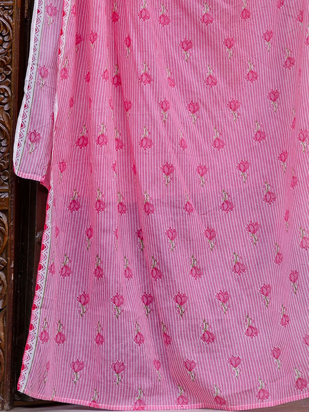 Floral Printed Square Neck Pure Cotton Straight Kurta With Trousers & Dupatta