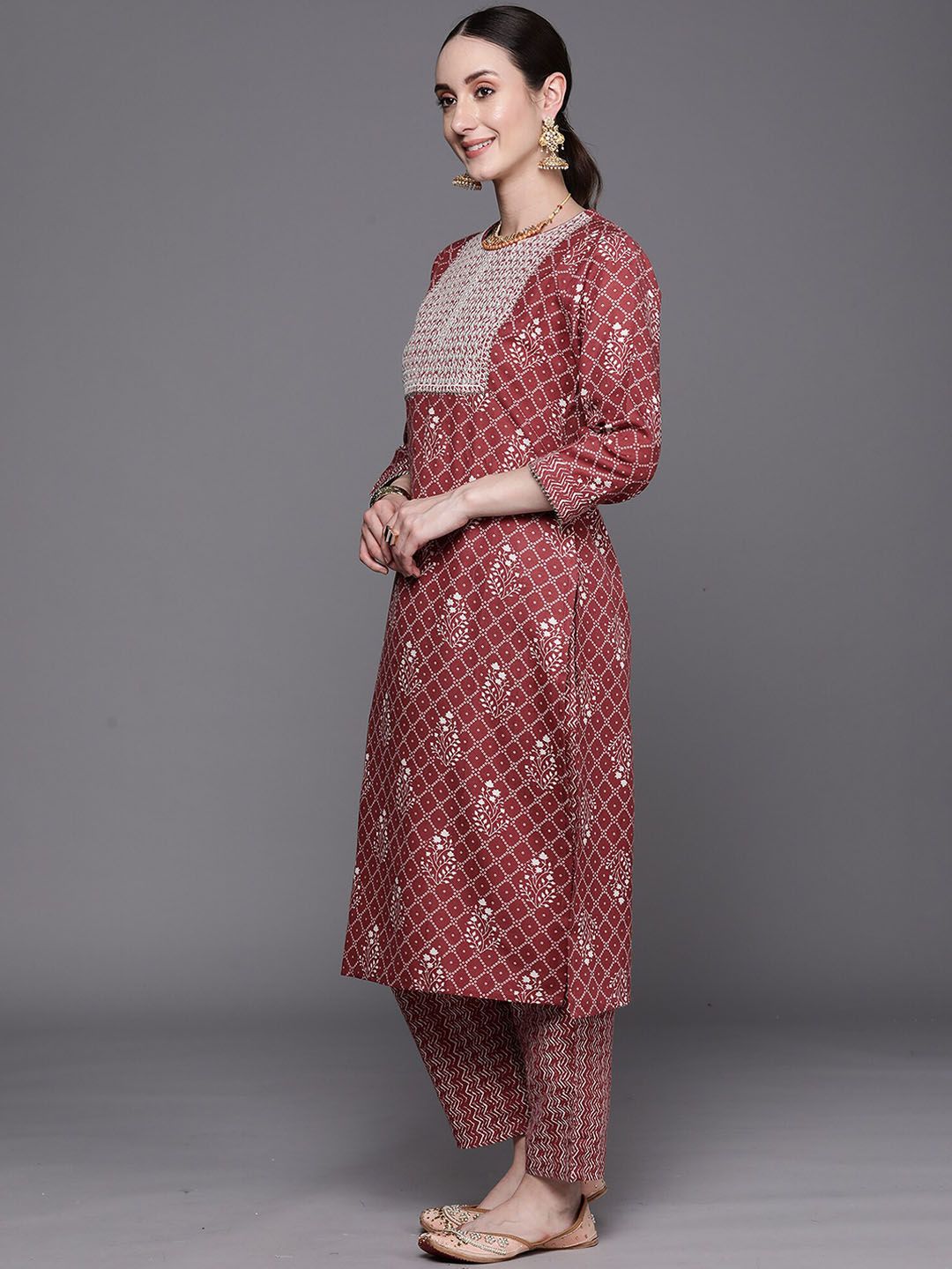 Dhiyona IE Floral Printed Round Neck Three-Quarter Sleeves Pure Cotton Kurta Set