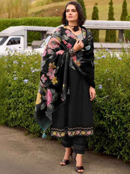 Women Floral Embroidered Regular Thread Work Pure Cotton Kurta with Trousers & With Dupatta