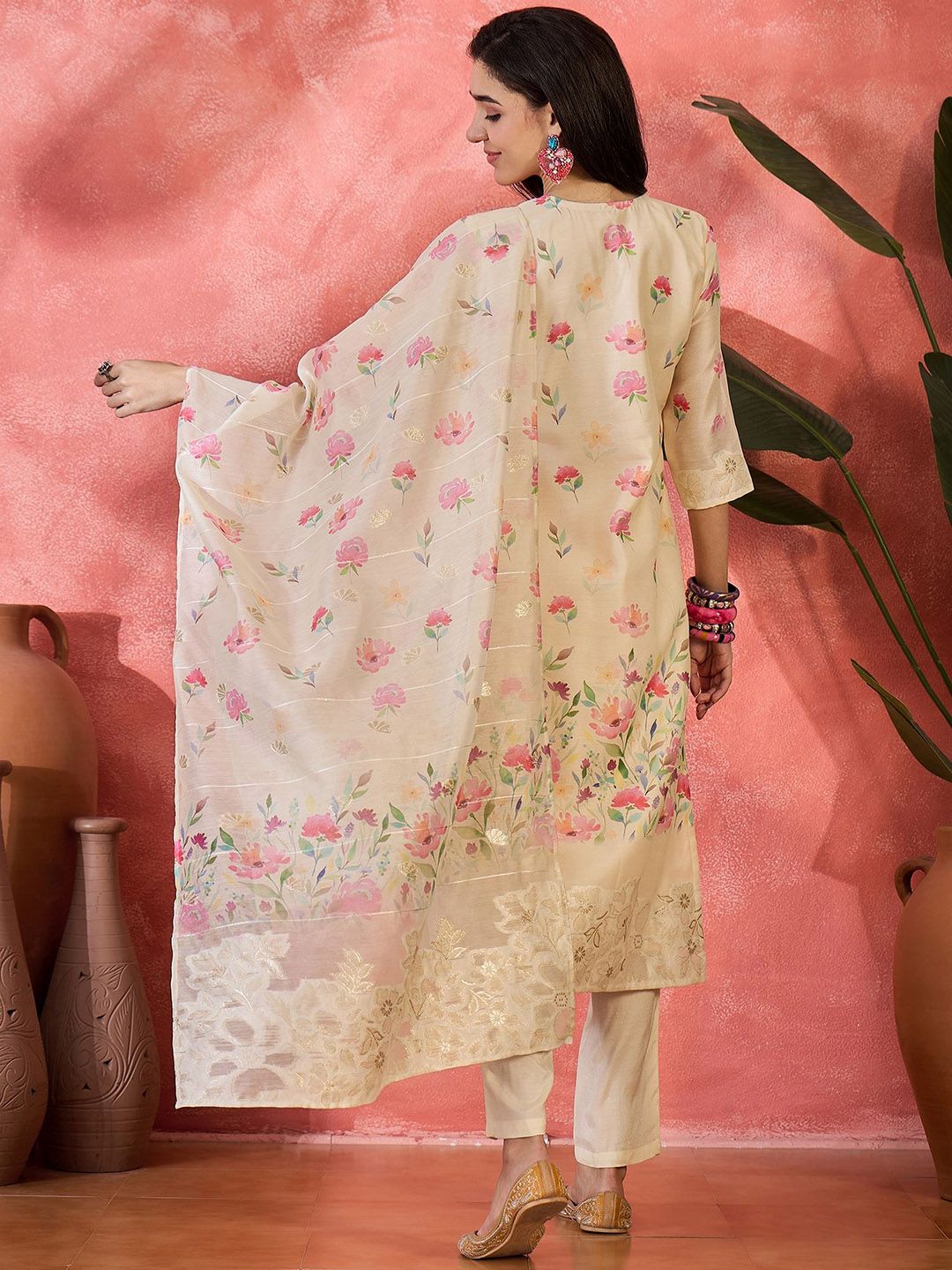 Dhiyona SN Women's Floral Printed Straight Kurta With Trouser & Dupatta