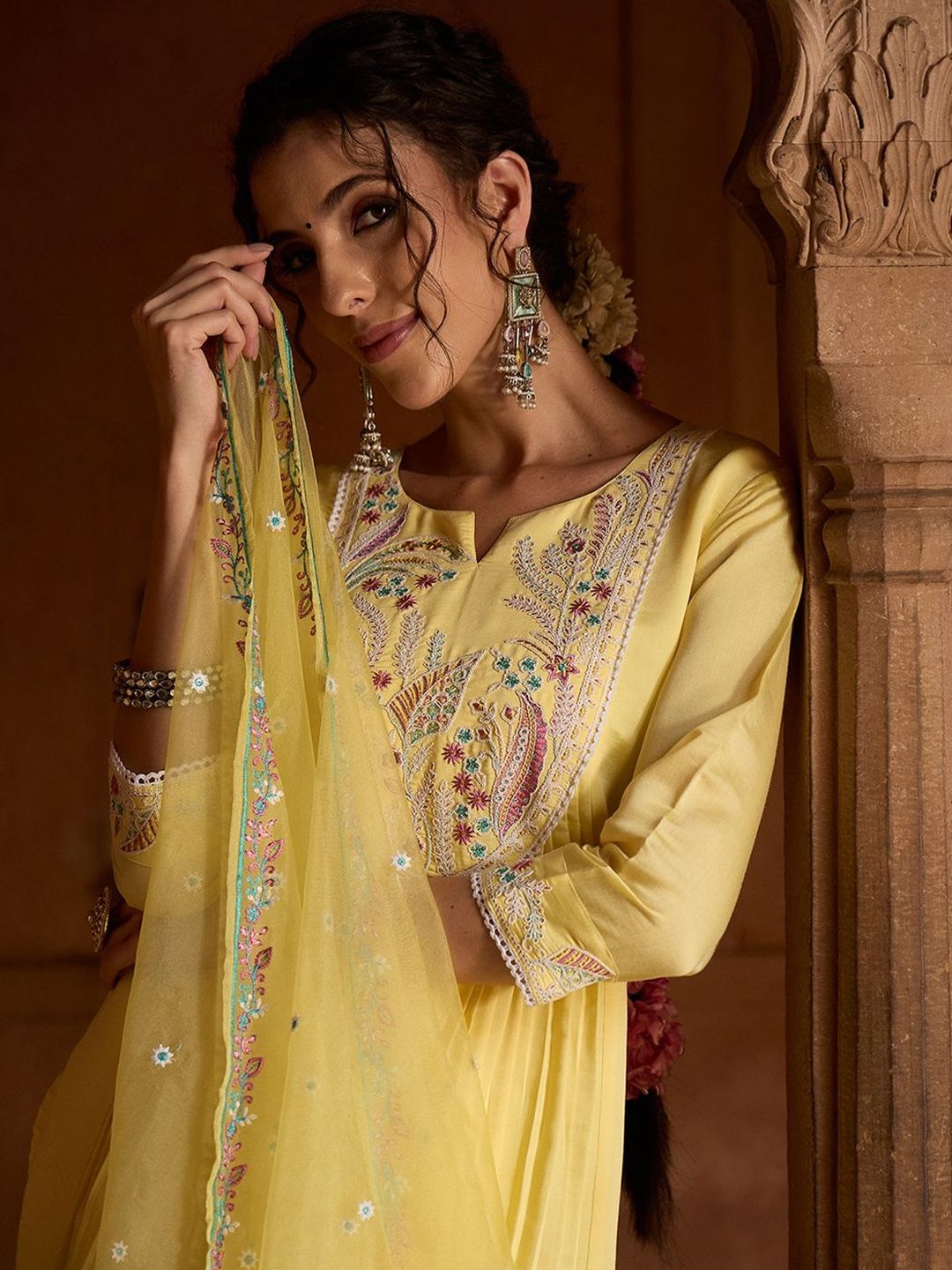 Dhiyona CH Floral Embroidered Sequinned Straight Kurta With Trousers & Dupatta