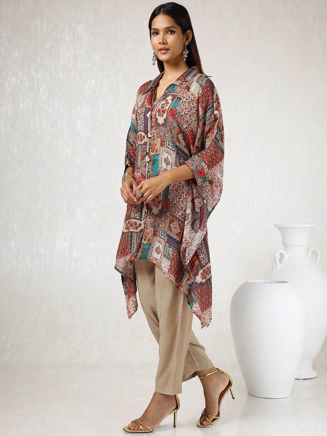 Dhiyona SO Women's Women Ethnic Motifs Printed Regular Beads and Stones Kurta with Trousers