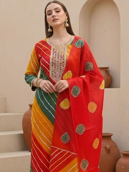 Women Leheriya Printed Regular Thread Work Kurta with Trousers & With Dupatta