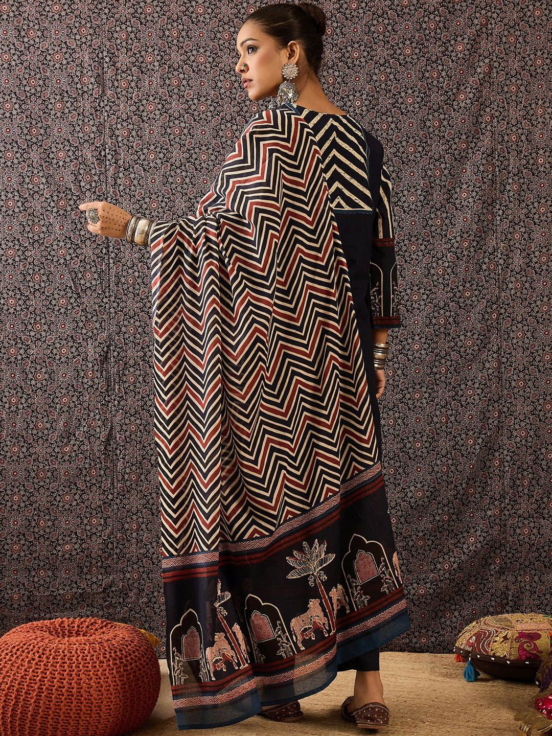 Women Printed Regular Sequinned Pure Cotton Kurta with Trousers & With Dupatta