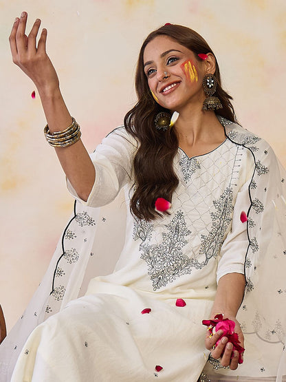 Dhiyona IE Women Ethnic Motifs Embroidered Regular Thread Work Kurta with Trousers & With Dupatta