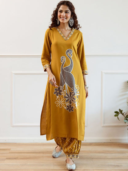 Women Embroidered Regular Beads and Stones Kurta with Trousers