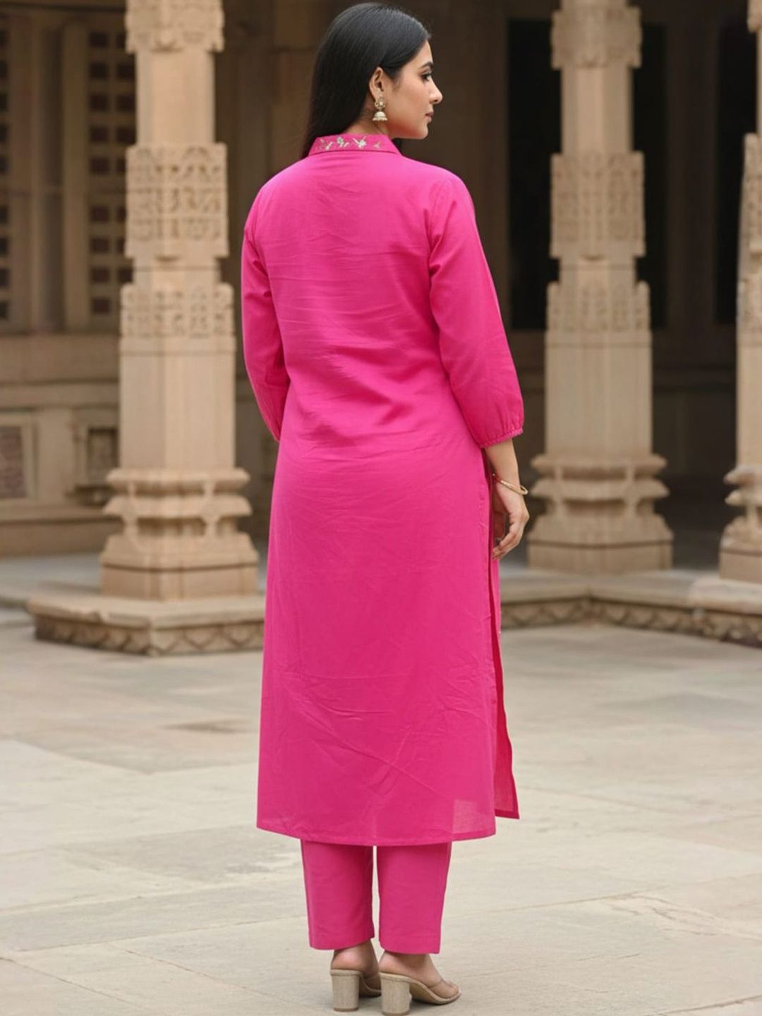 Women Floral Embroidered Regular Thread Work Pure Cotton Kurta with Trousers