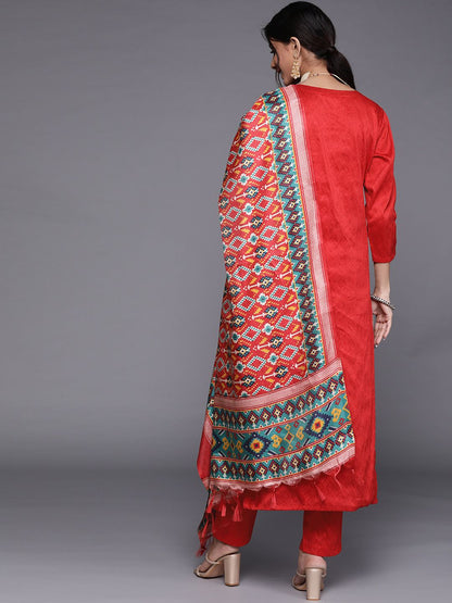 Dhiyona VA Women's Red Kurta with Trousers & With Dupatta