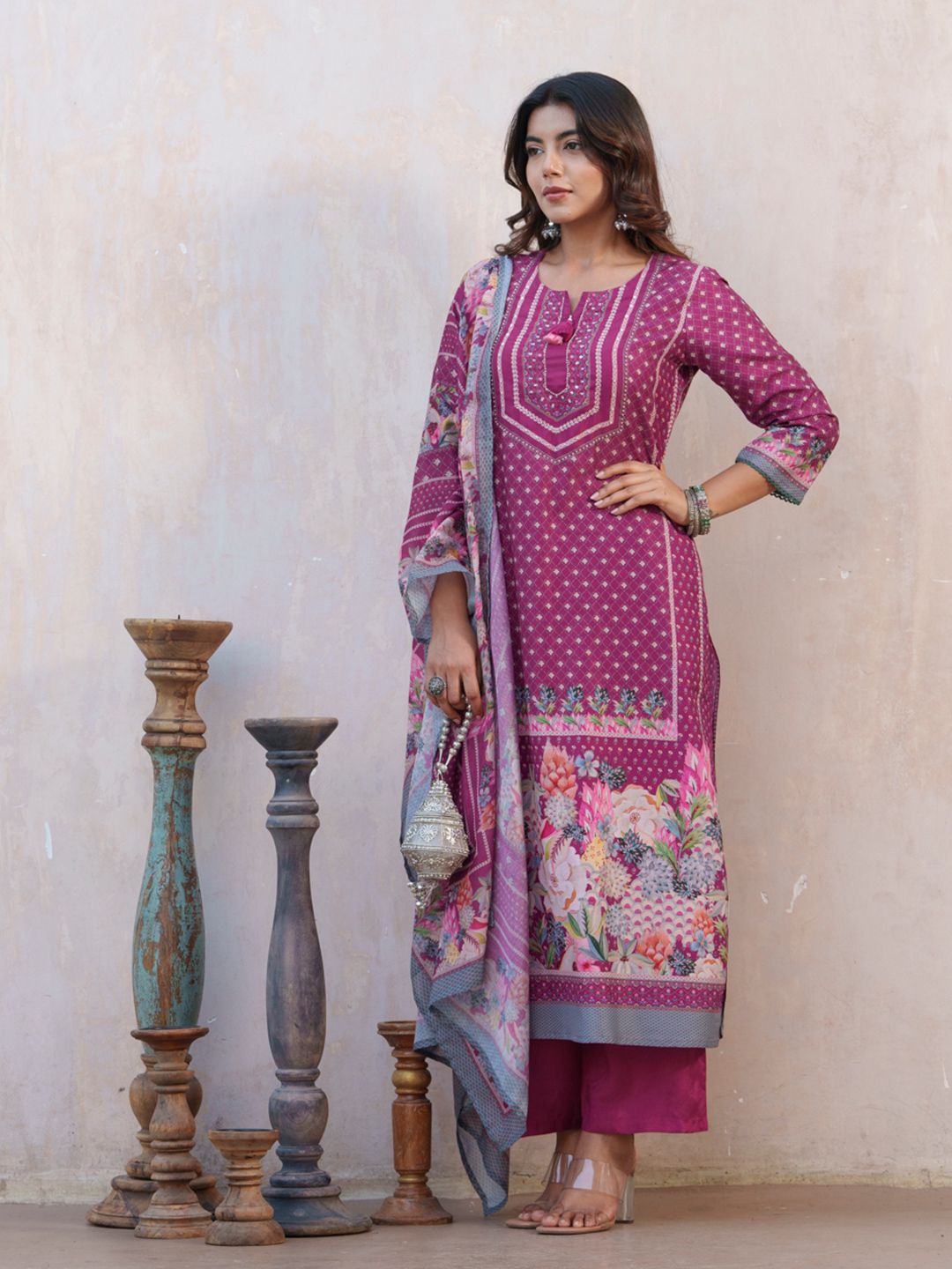 Dhiyona SN Women's Floral Printed Straight Kurta With Trousers And Dupatta