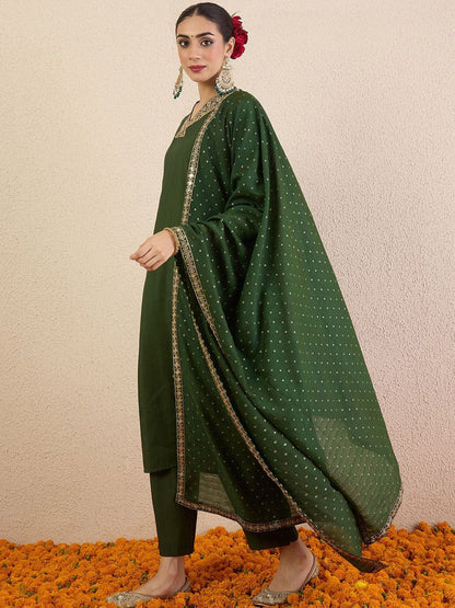 Women Ethnic Motifs Embroidered Regular Kurta with Trousers & With Dupatta