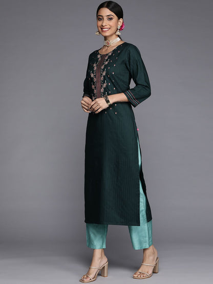 Dhiyona VA Women's Green Yoke Design Thread Work Dupion Silk Kurta with Trousers & Dupatta
