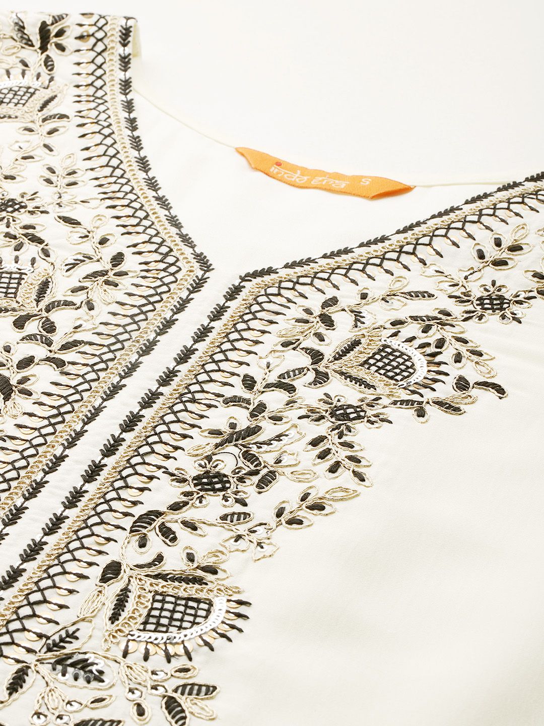 Dhiyona IE Ethnic Motifs Embroidered Zari Kurta With Trousers & Dupatta