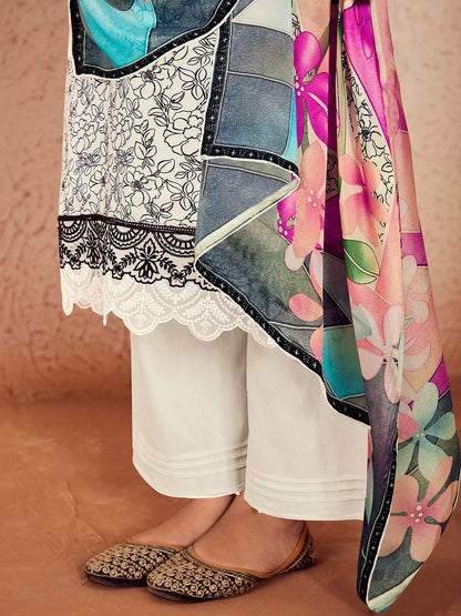 Dhiyona IE Women Floral Printed Regular Thread Work Kurta with Trousers & With Dupatta