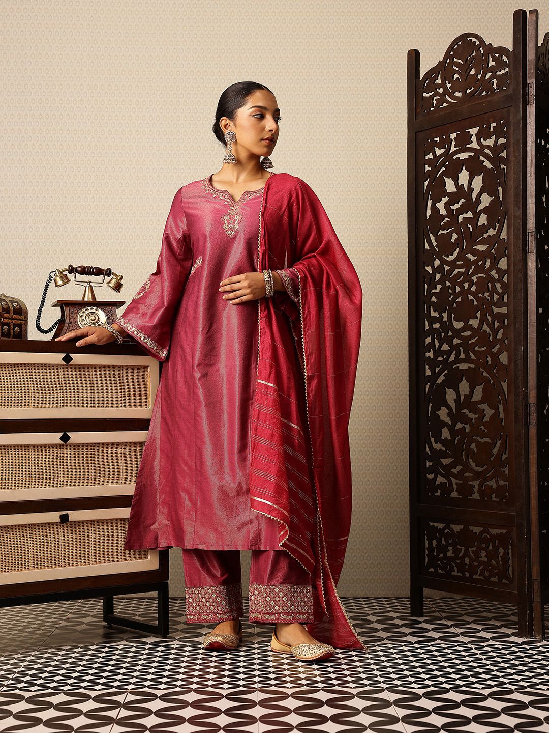 Dhiyona PD Women Floral Yoke Design Thread Work Jashn Kurta with Trousers & Dupatta