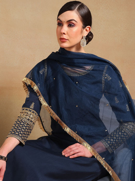 Dhiyona PD Women Women Embroidered Straight Kurta & Trousers With Dupatta
