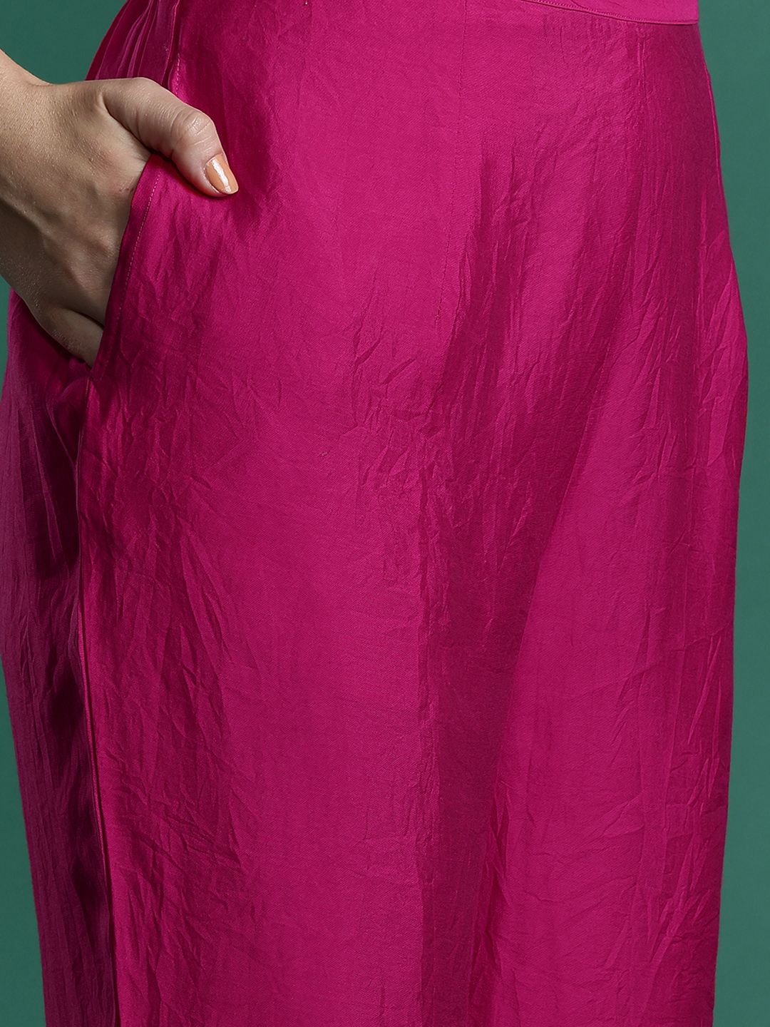 Dhiyona IE Embroidered Panelled Kurta with Trousers