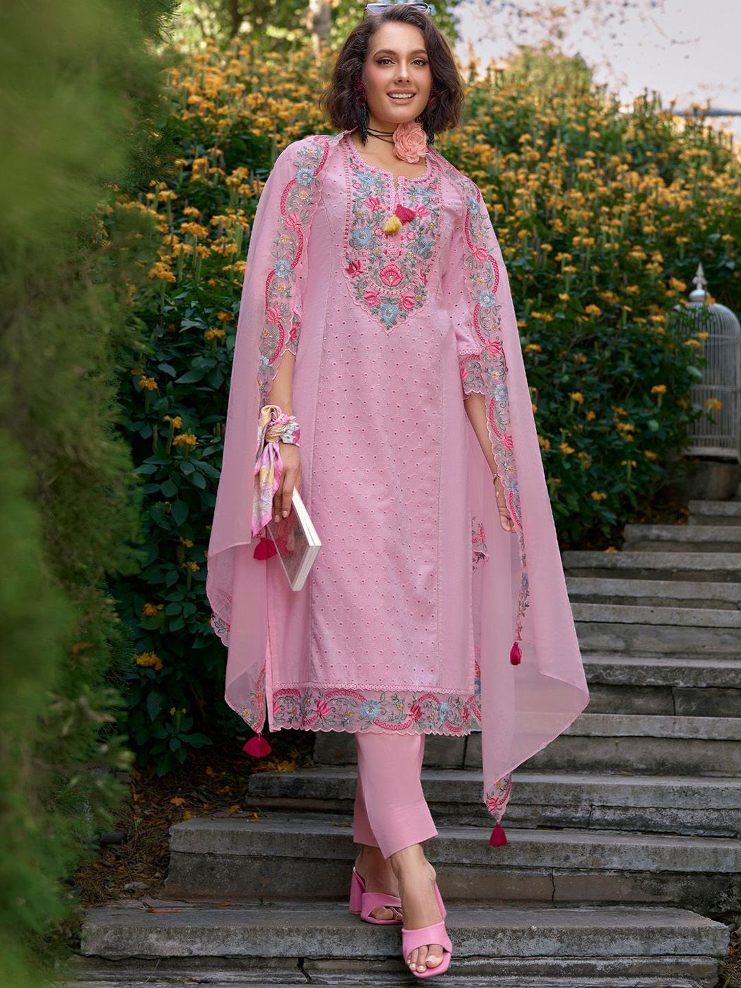 Women Floral Embroidered Regular Pure Cotton Kurta with Trousers & Dupatta