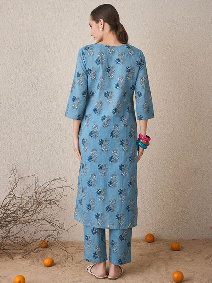 Dhiyona IE Floral Printed Pure Cotton V-Neck Straight Kurta With Trousers