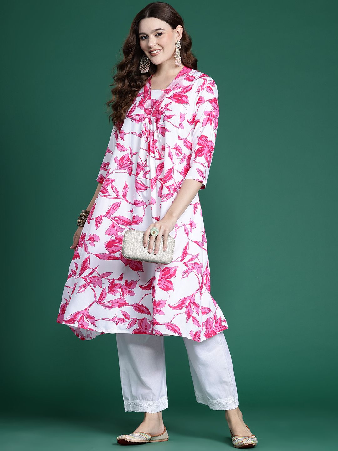 Dhiyona IE Floral Printed Sequinned Kurta