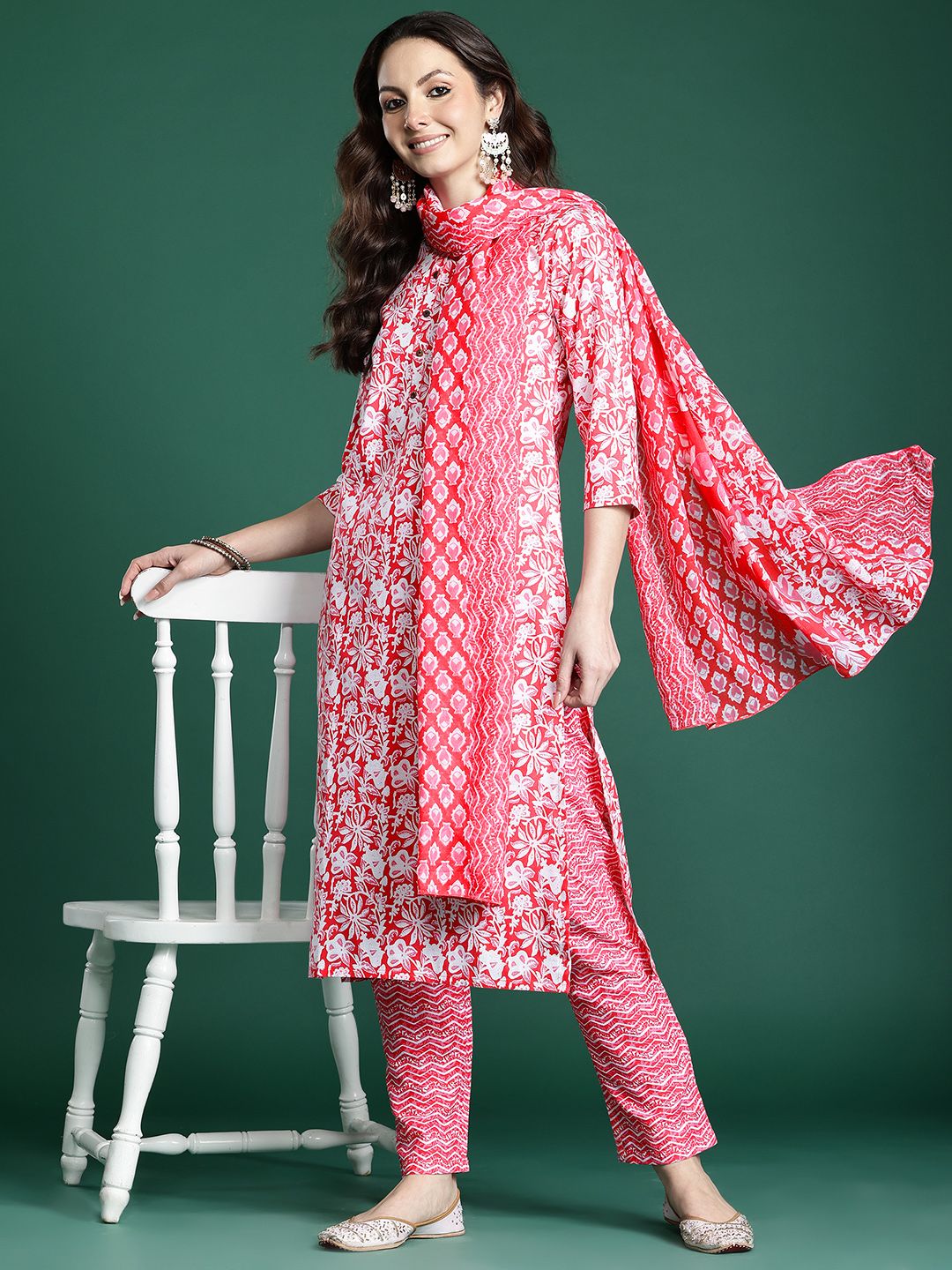 Dhiyona IE Floral Printed Regular Pure Cotton Kurta with Trousers & Dupatta