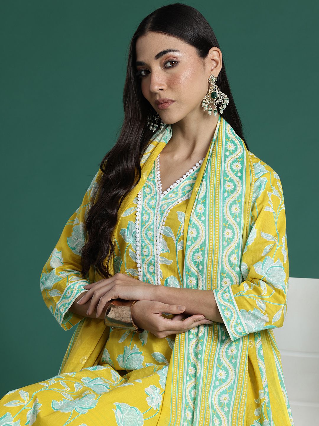Women Floral Printed Regular Pure Cotton Kurta with Trousers & With Dupatta
