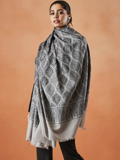 Dhiyona PA Ethnic Motifs Woven Design Woollen Fringed Shawl