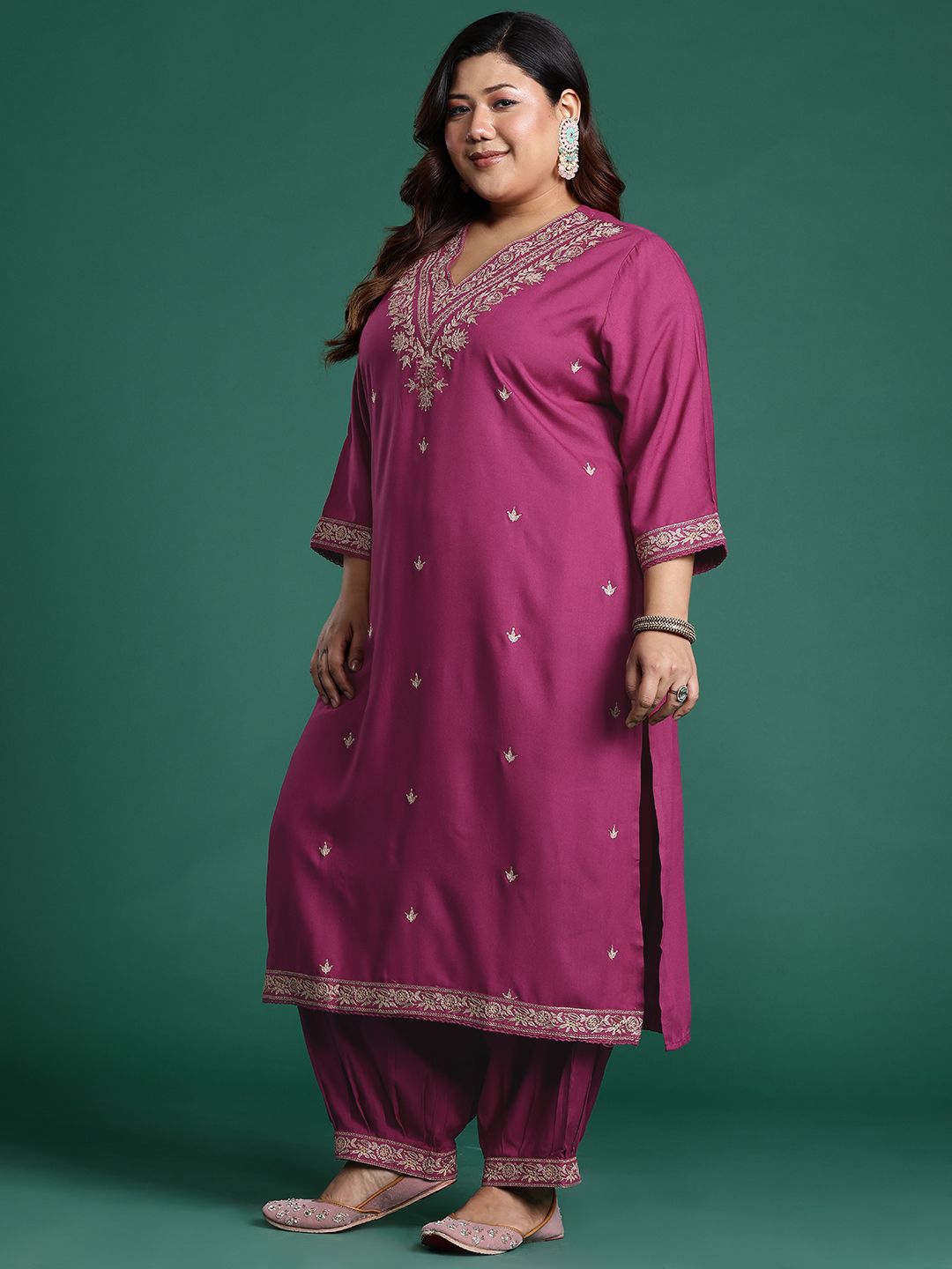 Plus Size Floral Zari Embroidered Kurta with Salwar & With Dupatta
