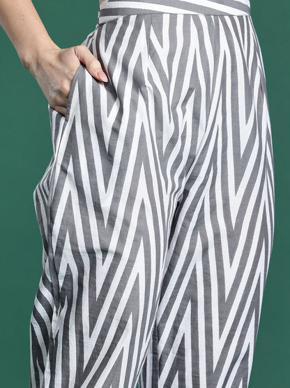 Floral Printed Regular Pure Cotton Kurta with Trousers