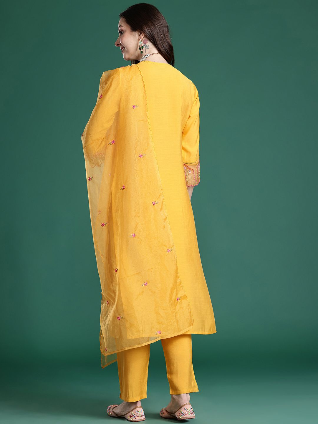 Floral Embroidered Thread Work Kurta with Trousers & With Dupatta