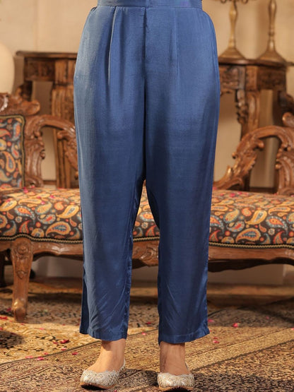 Bandhani Printed Sequinned Straight Kurta & Trousers With Dupatta